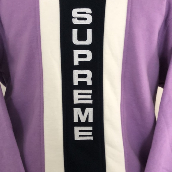 SUPREME light purple crew neck sweatshirt. - Picture 2 of 9